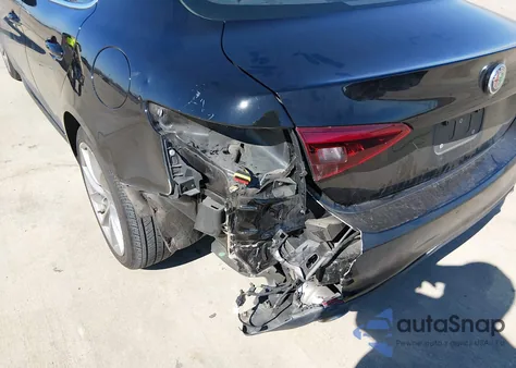 2017 Alfa Romeo Giulia Rwd from USA, damaged, VIN ZARFAEBN0H7536484